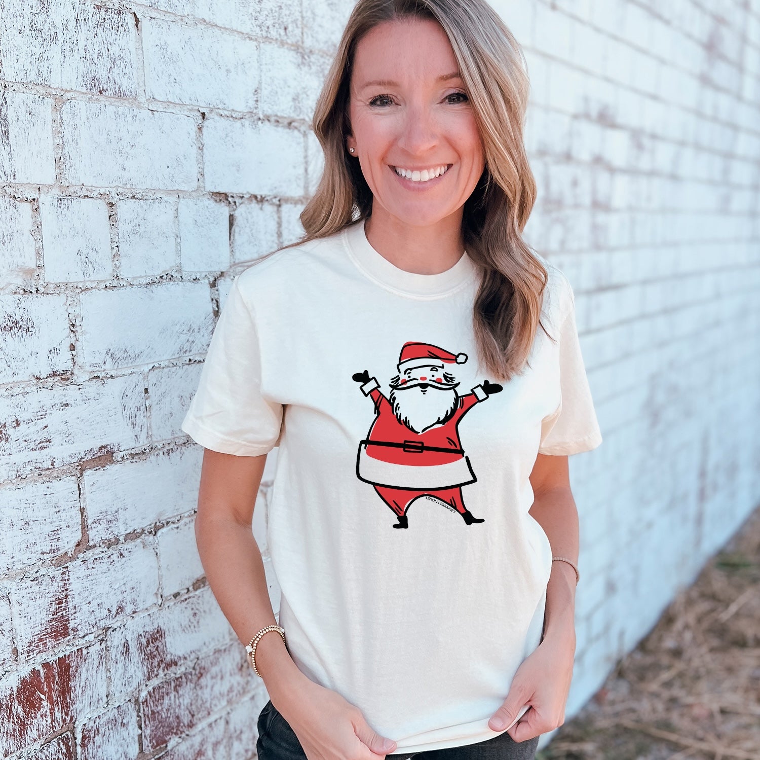 SANTA - Graphic Tee