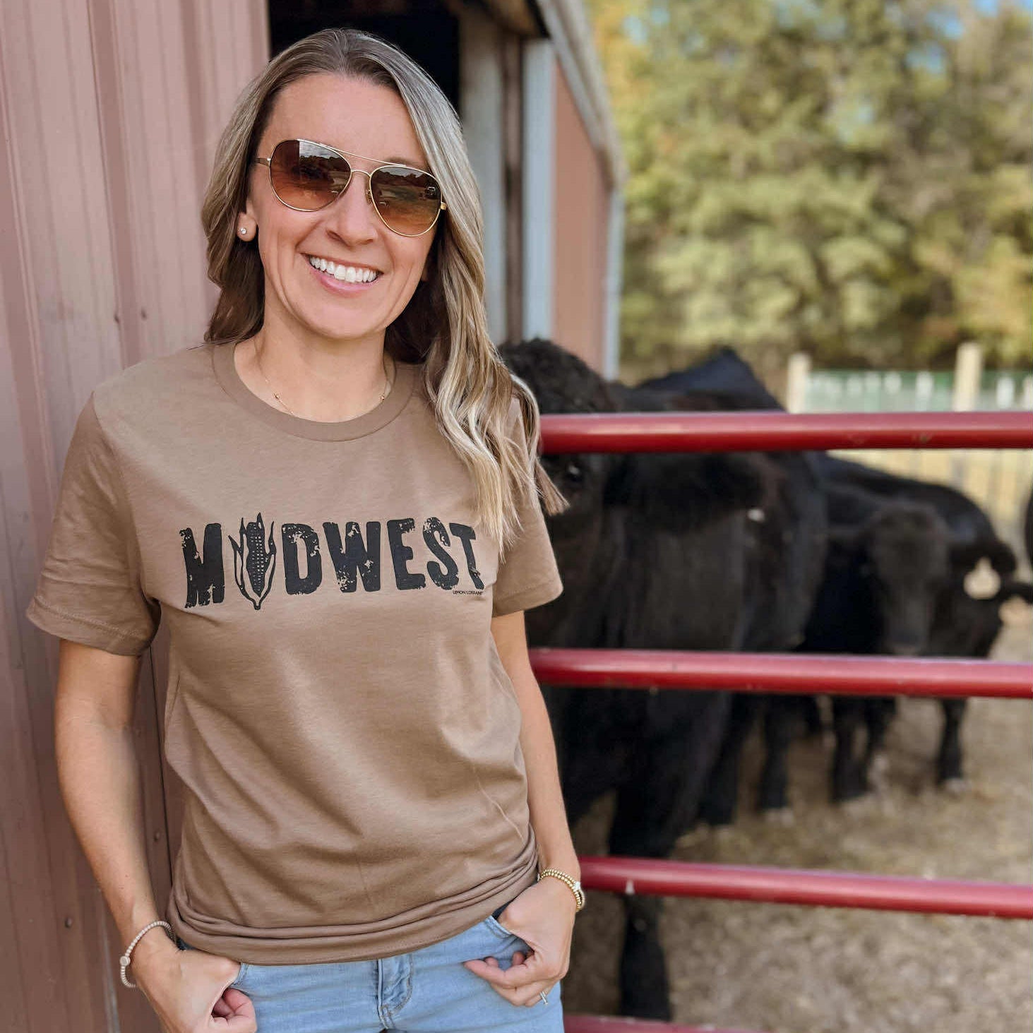 MIDWEST - Graphic Tee